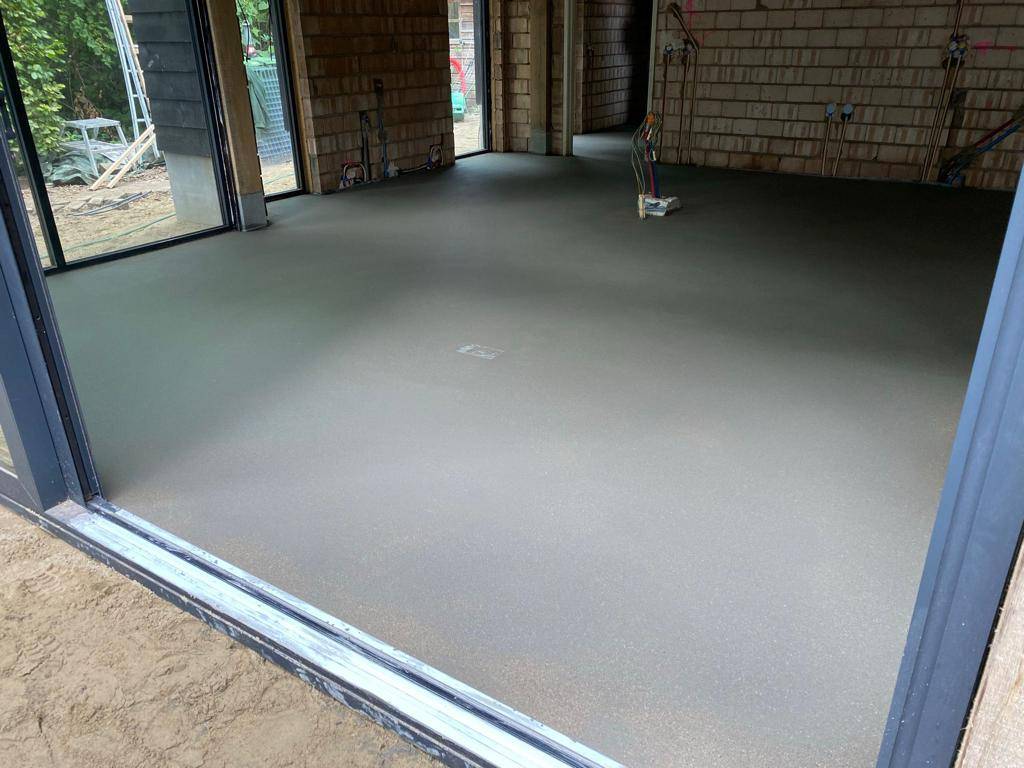 Cementdekvloer-aanbouw